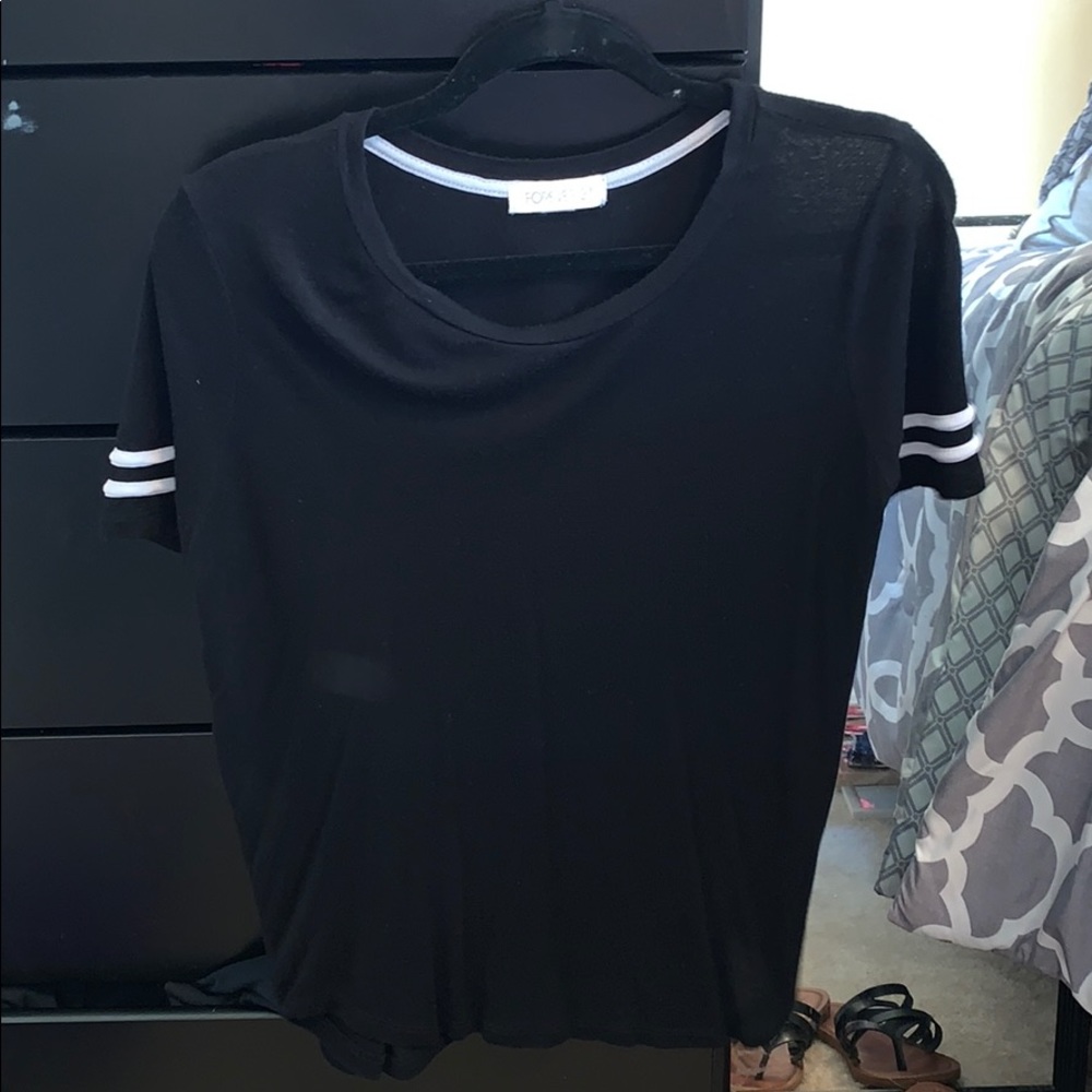 Forever 21 tee